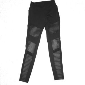 Alo Yoga Moto  Legging